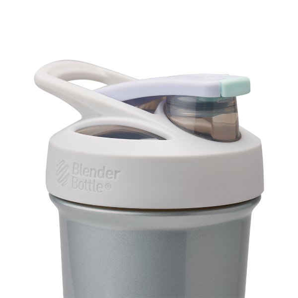 The Shaker Club - Stainless Sleek - 5Z2S